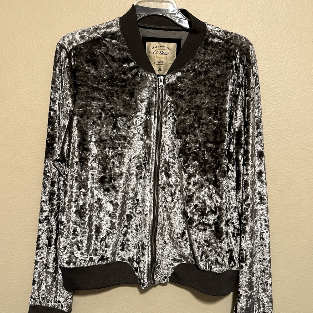 Chic Crushed Velvet Bomber Jacket - Silver Gray